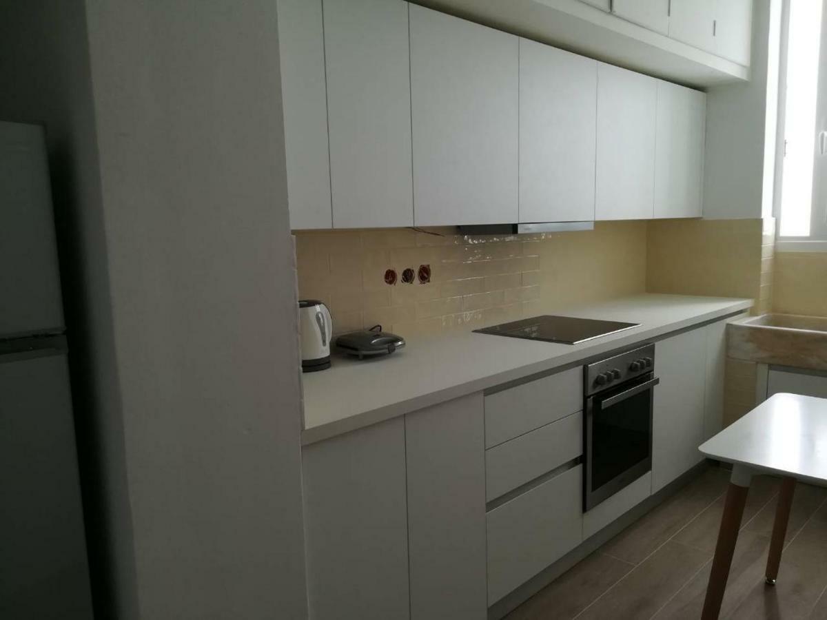 Kaniggos- 3 Bedrooms Apartment Aten Exteriör bild